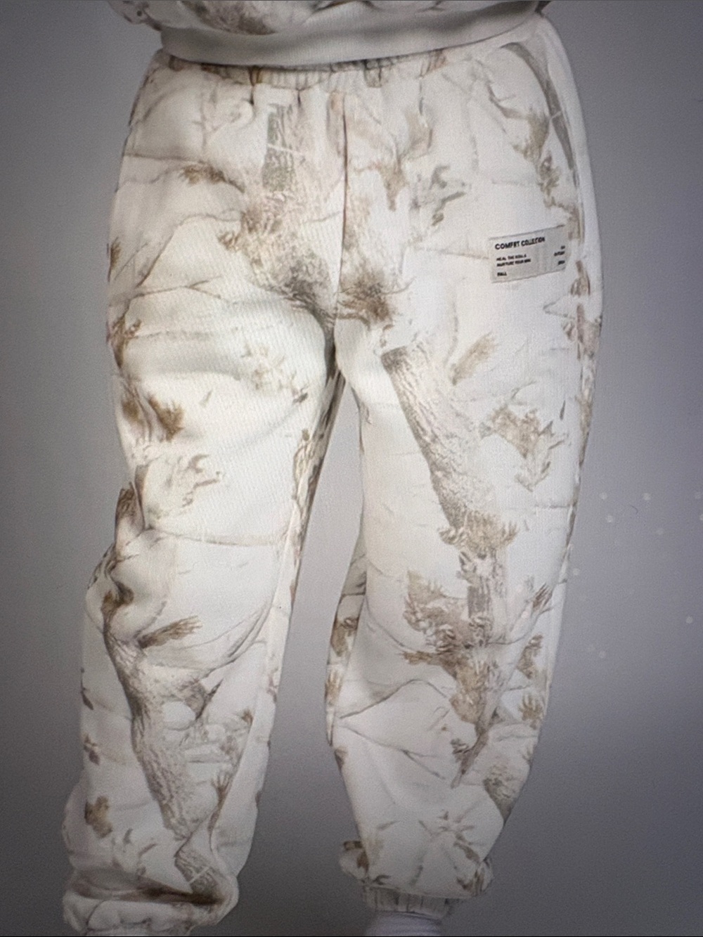 Comfrt Camo Kids Sweatpants White Oak Medium Unisex. New in Bag. #21